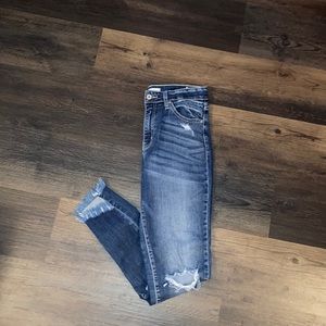 Frayed skinny kancans